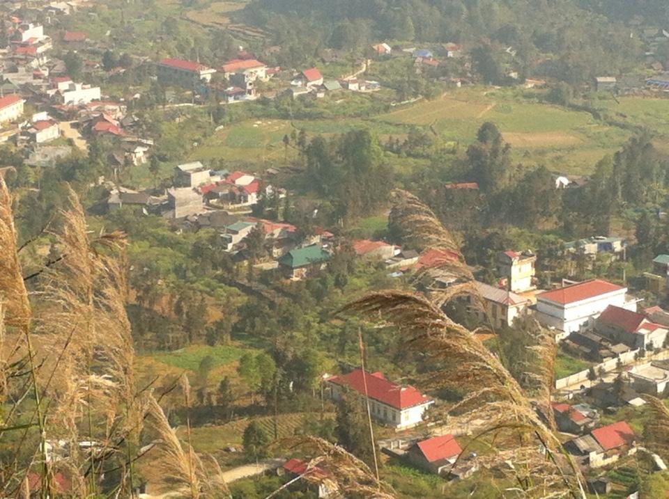 Flower Hmong Homestay Bac Ha  Exterior photo